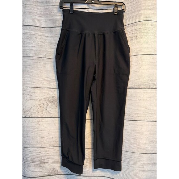 Old Navy High Waisted Powersoft Capri Joggers Size M - Picture 1 of 3